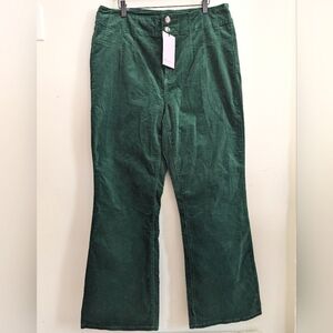 Avec Les Filles Green Corduroy Flare Bootcut Pants Women's 1X NWT